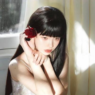 三月小姐